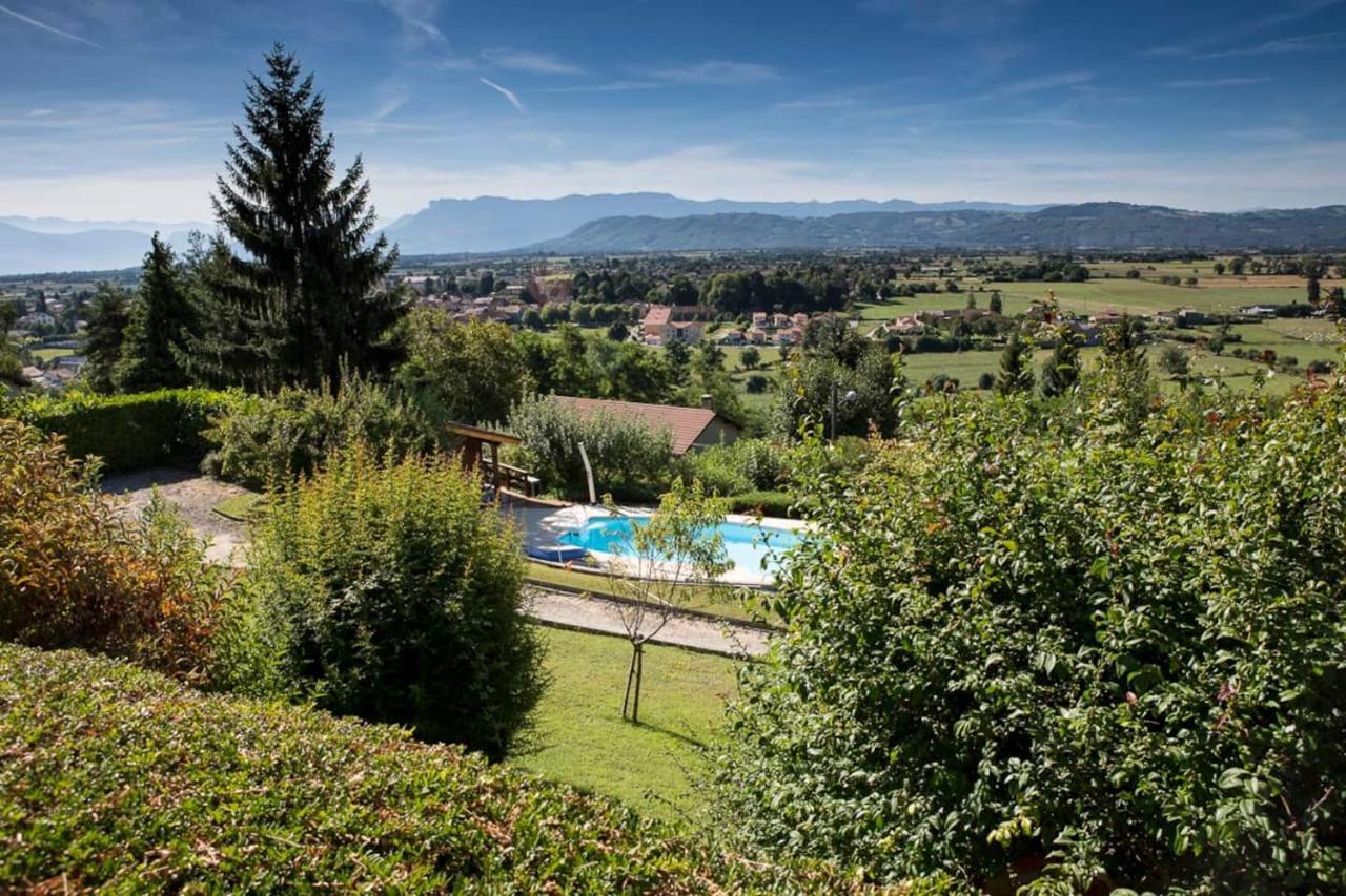 Le Mas Dauphinois Le Grand-Lemps Exterior photo